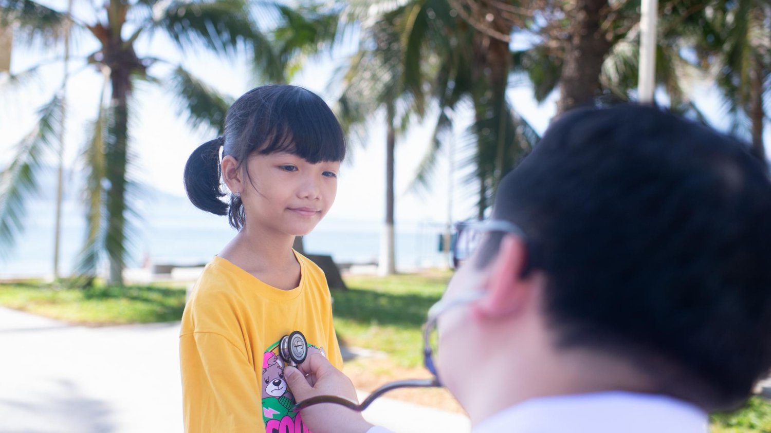 Cuộc tìm kiếm vá những 'trái tim lỗi'