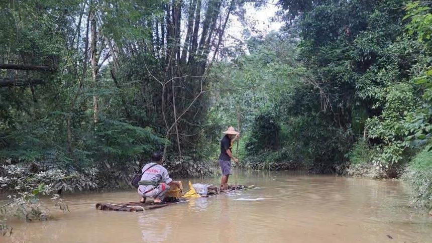 Kỹ thuật Lạng Sơn dốc sức giữ mạch thông tin giữa biển nước