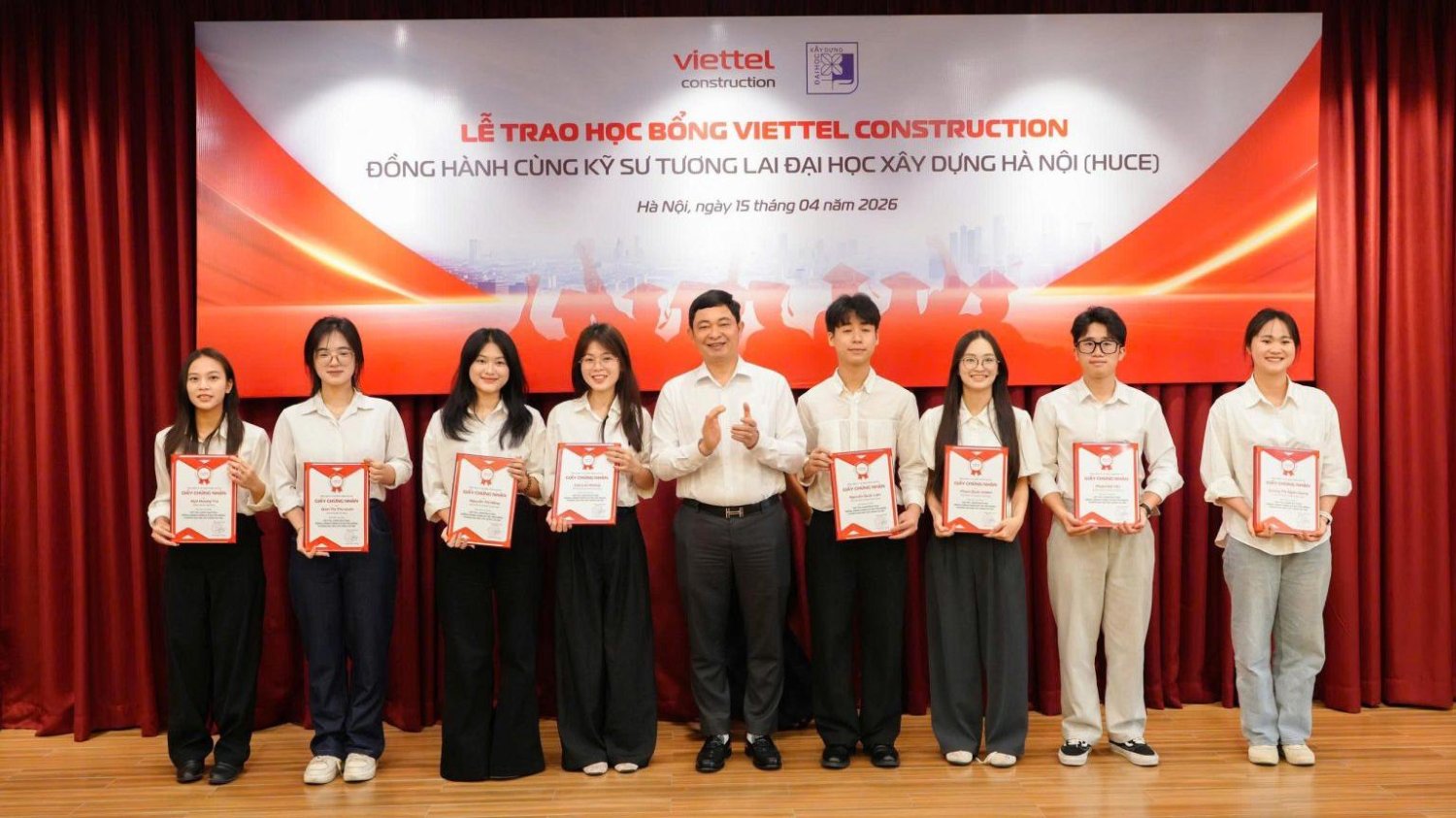 VCC 'chắp cánh' cho 25 nhân tài xây dựng tương lai