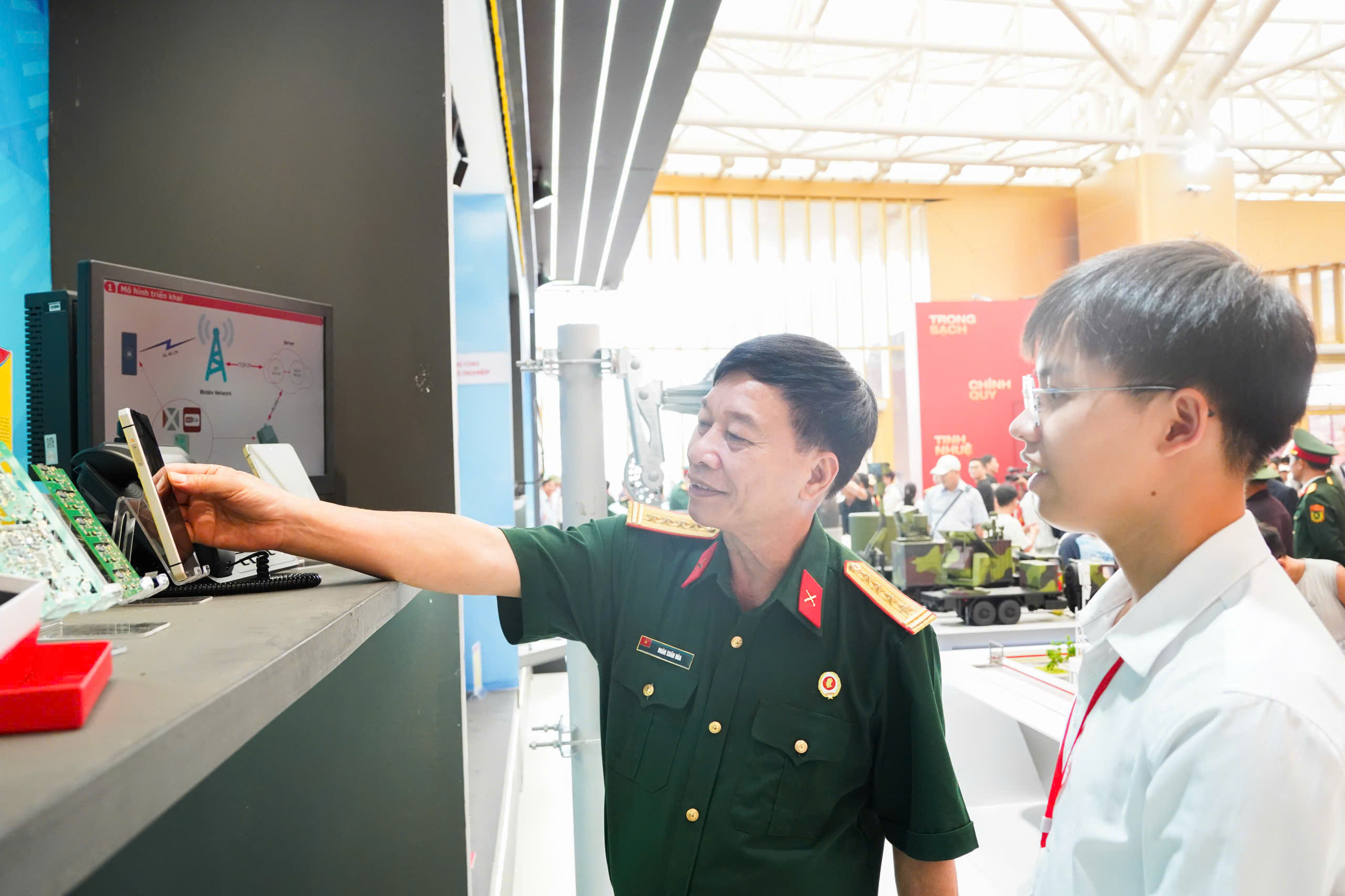 4da128be69e2e2bcbbf3