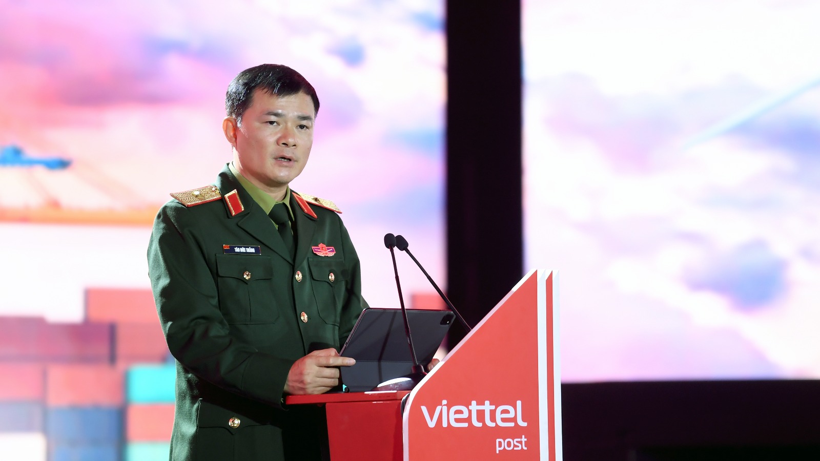 Chủ tịch Tập đoàn: 'Logistics phải là một trụ chiến lược của Viettel'