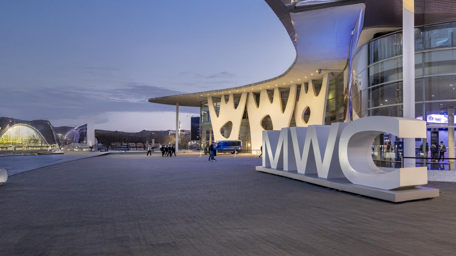 <h3><span style="color:#EE0033;"><strong>VIETTEL </strong></span>
	
	
	
	
	
	
	
	
	
	
	
	
	
	
	
	
	
	
	
	<strong>TẠI </strong><br><strong>MWC BARCELONA 2026</strong></h3>