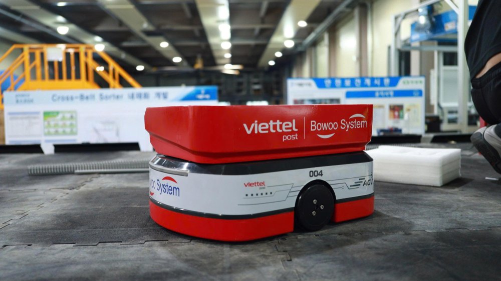 Robot của VTPost ‘xuất ngoại’ sang Hàn Quốc