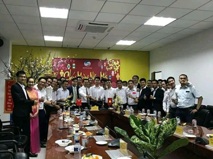 Những cái Tết xa nhà