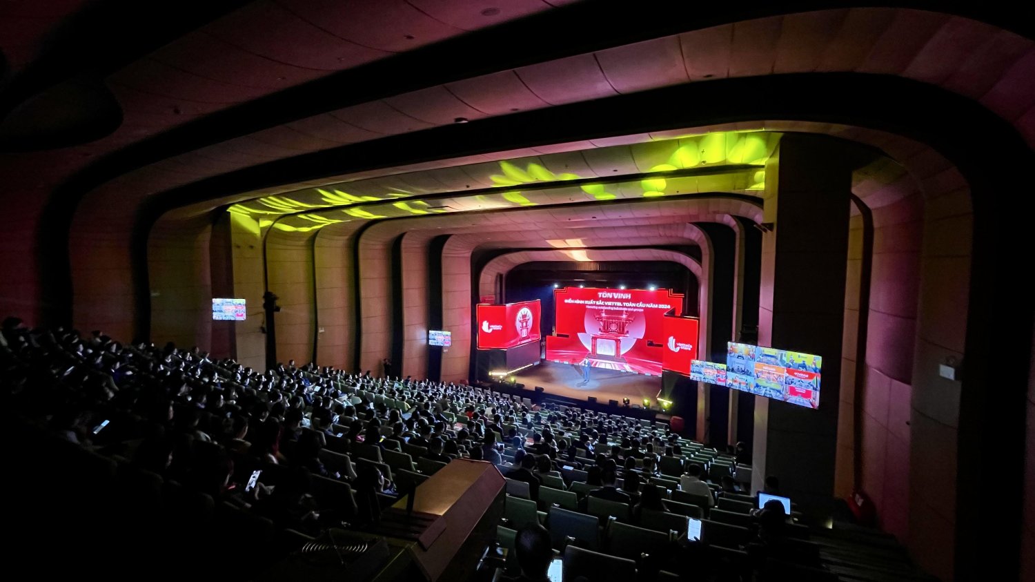 Lễ tôn vinh Viettel's Stars 2025 được trực tiếp trên Viettel Family ngày 29/5
