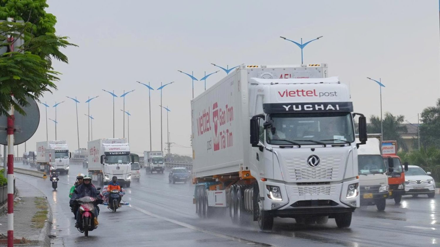 Viettel Post bổ sung 40 container lạnh, mở rộng năng lực vận tải Bắc - Nam