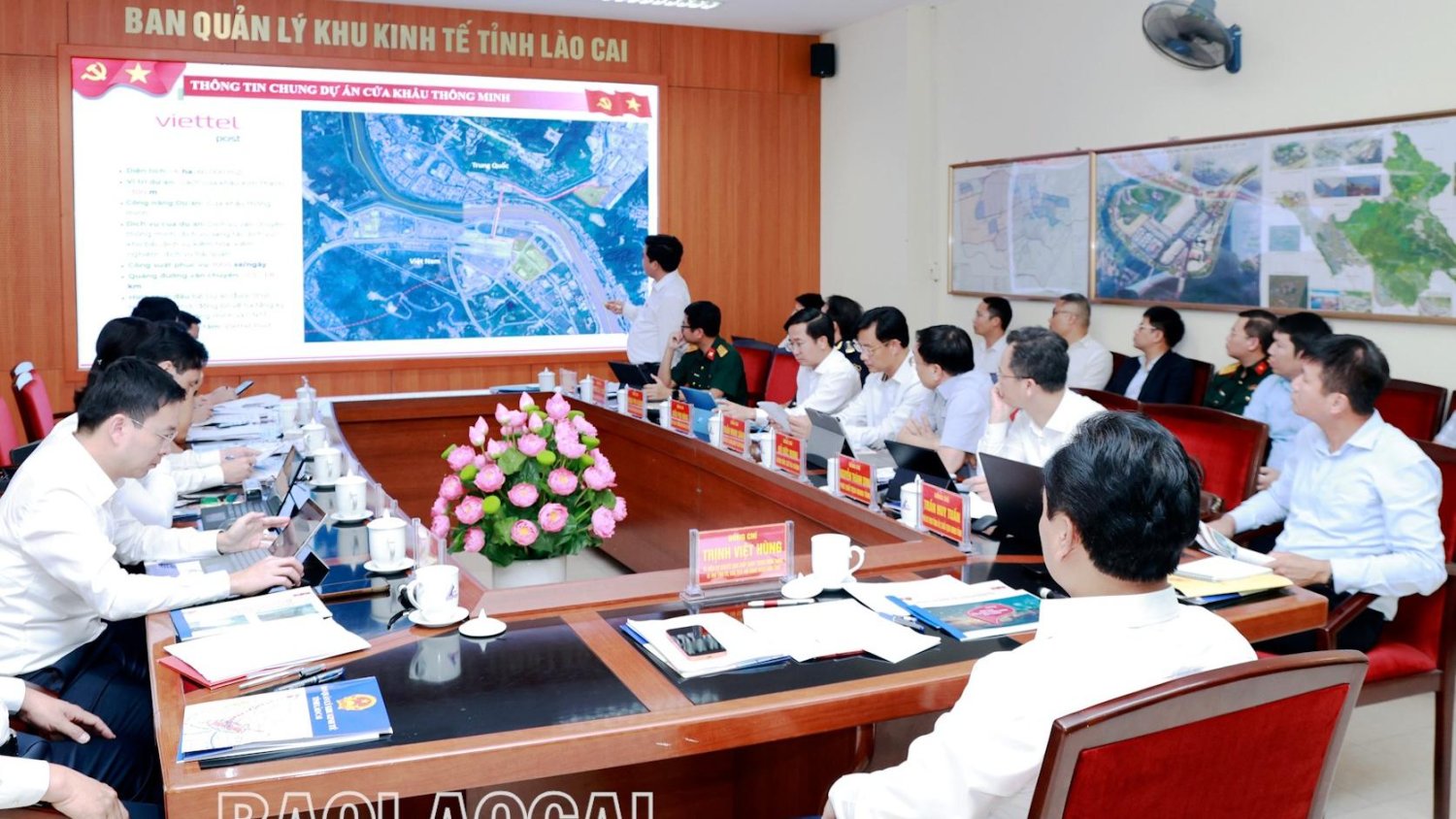 Viettel Post đồng hành cùng Lào Cai xây dựng mô hình cửa khẩu thông minh