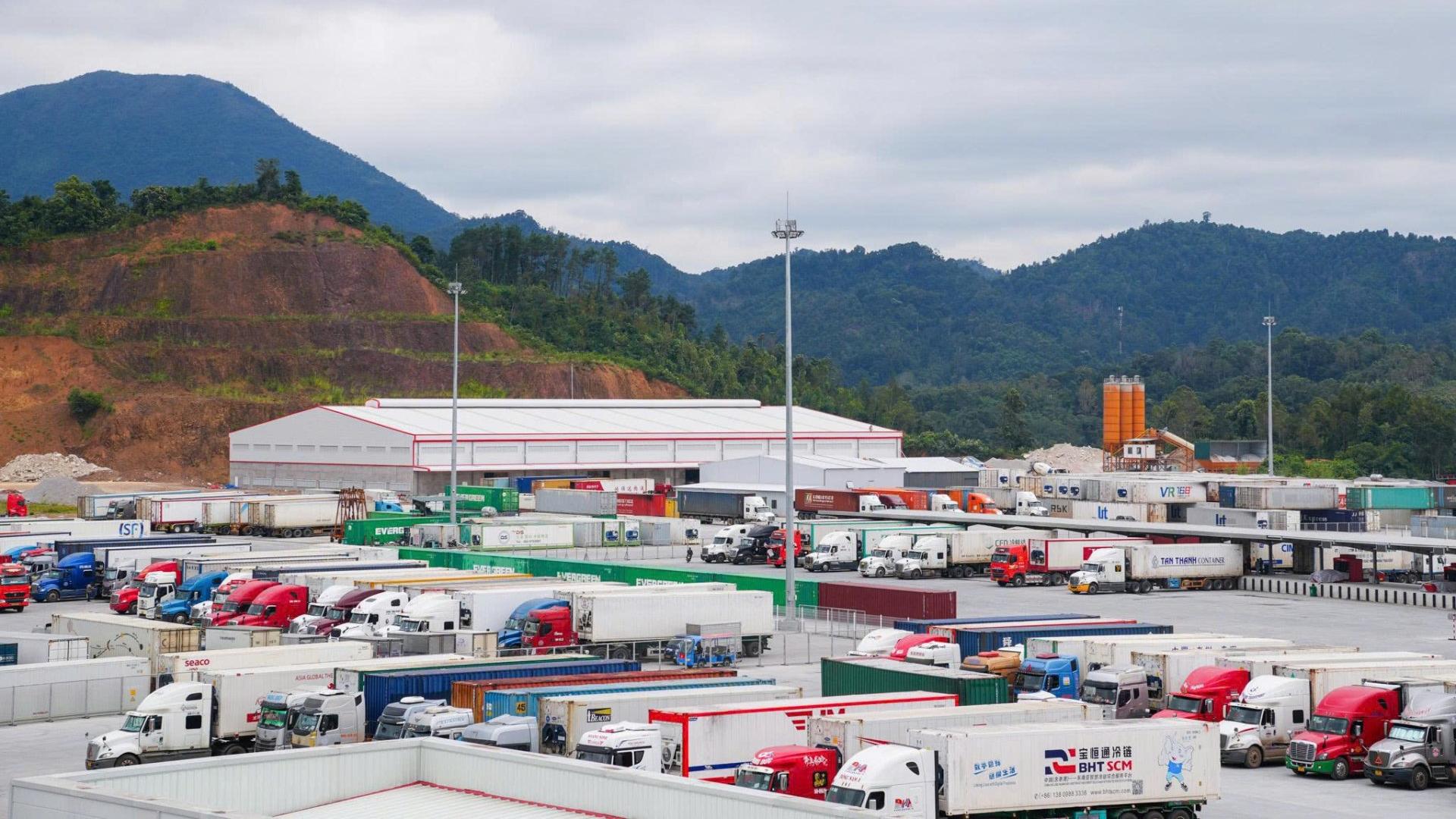 Bí thư Tỉnh ủy Lạng Sơn khảo sát mô hình logistics công nghệ cao của Viettel