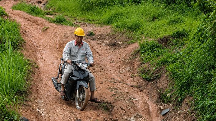 Gần 600 giờ để đổi lấy một tiếng reo vui chưa từng xuất hiện
