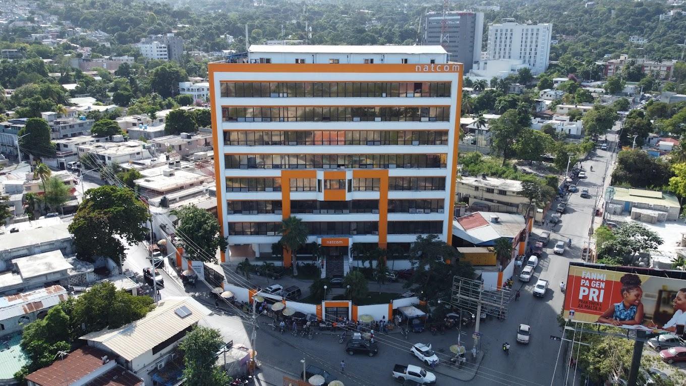 Natcom hướng tới dẫn đầu doanh thu dù Haiti ngày càng phức tạp