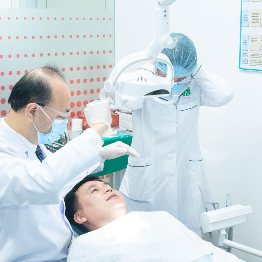CBNV được khám, tư vấn chăm sóc răng miệng hàng tuần tại Quân y Tập đoàn