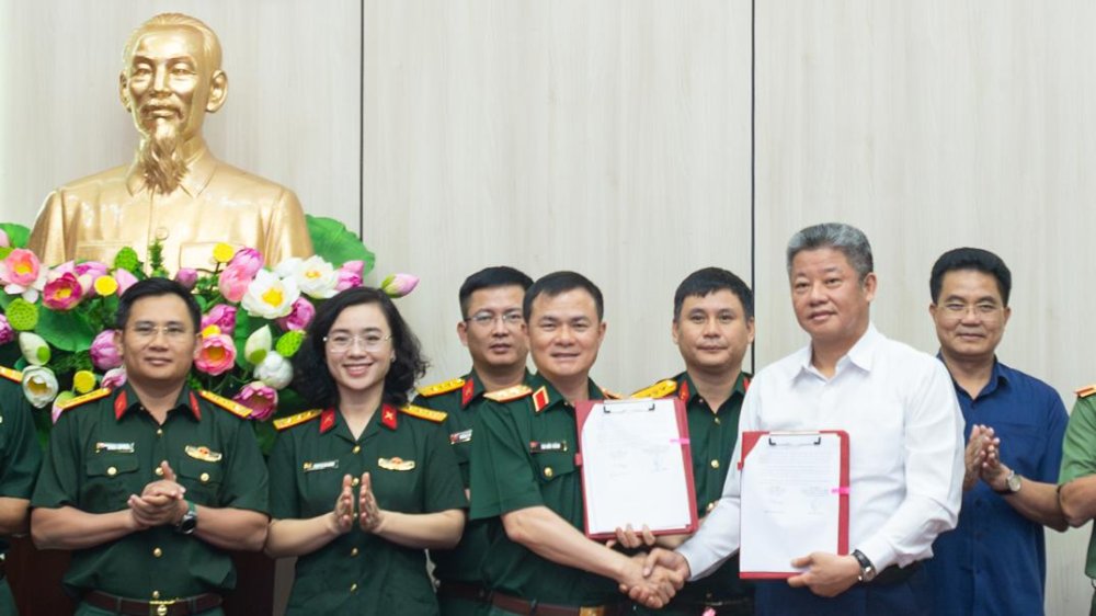 Viettel là 'nhạc trưởng' chuyển đổi số cho Hưng Yên