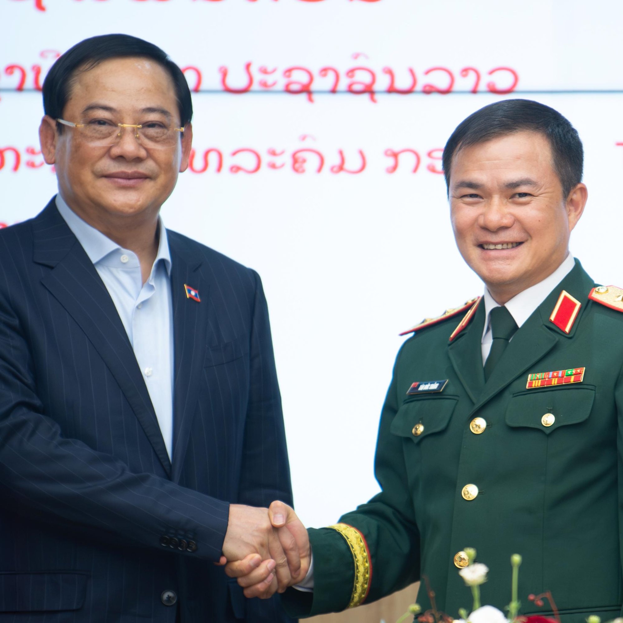 Thủ tướng Lào khẳng định vai trò của Unitel trong phát triển đất nước bền vững