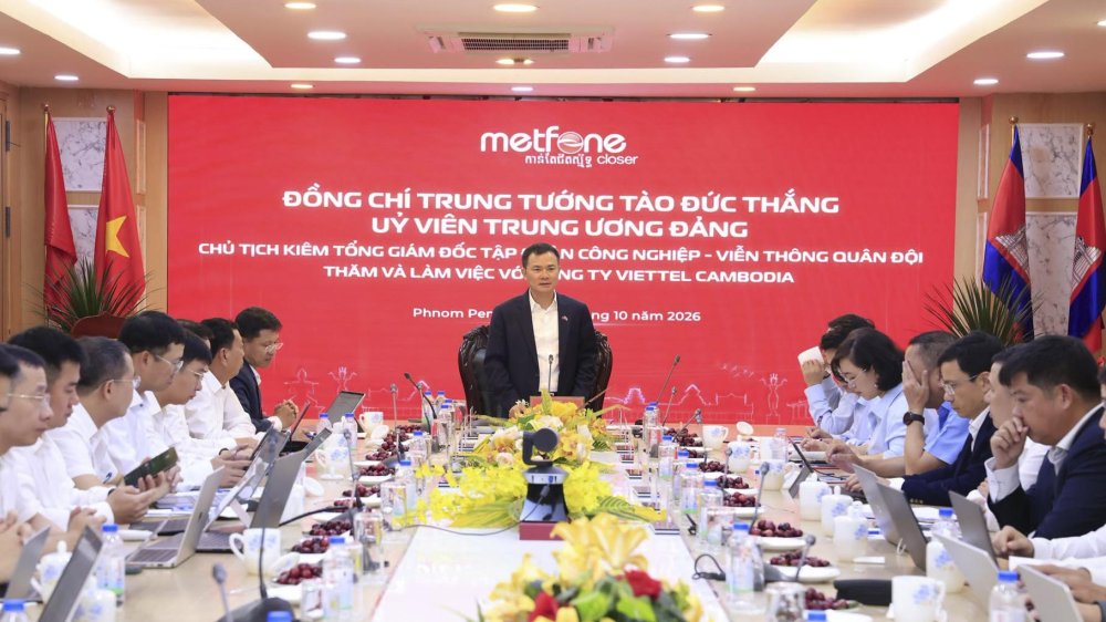 Chủ tịch Tập đoàn: 'Metfone cần phát triển chiều sâu, mở rộng chiều ngang'