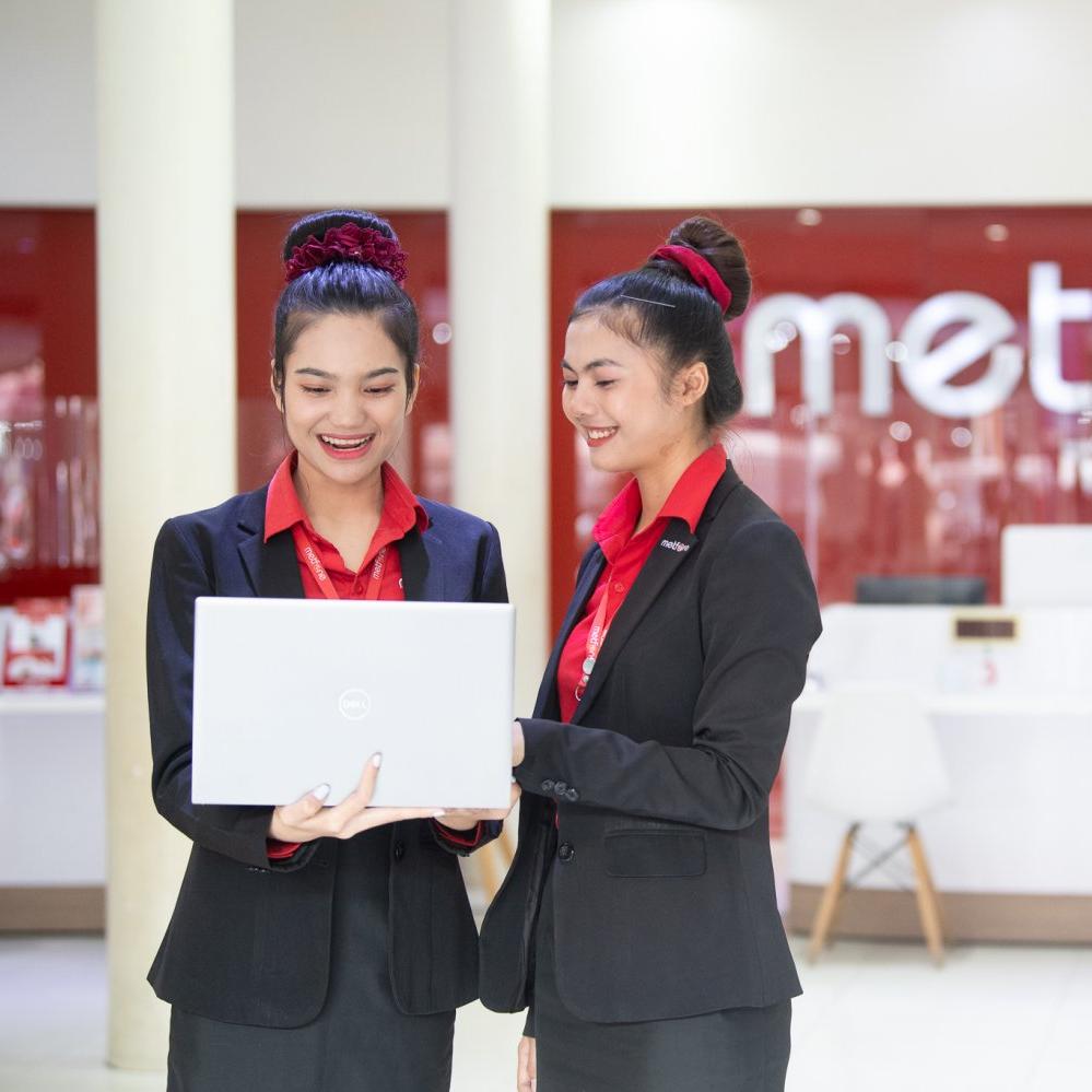 Metfone - bước chân khai mở