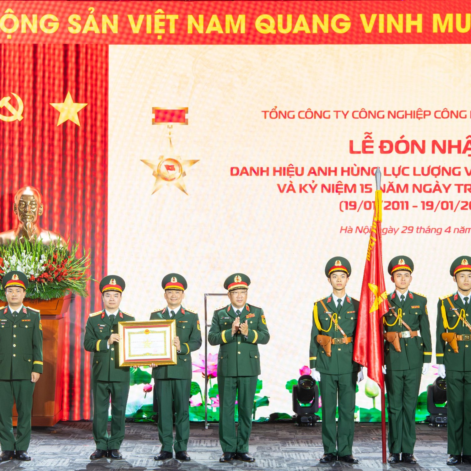 VHT ghi dấu hành trình 15 năm 'công nghệ tiên phong, phụng sự Tổ quốc'