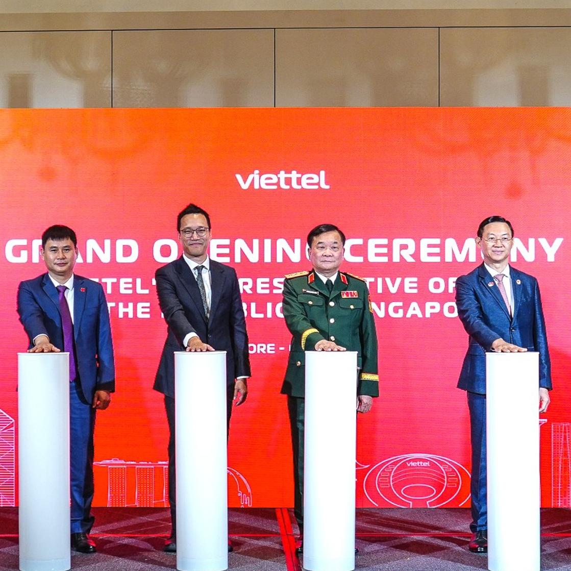 Viettel khai trương văn phòng đại diện tại Singapore