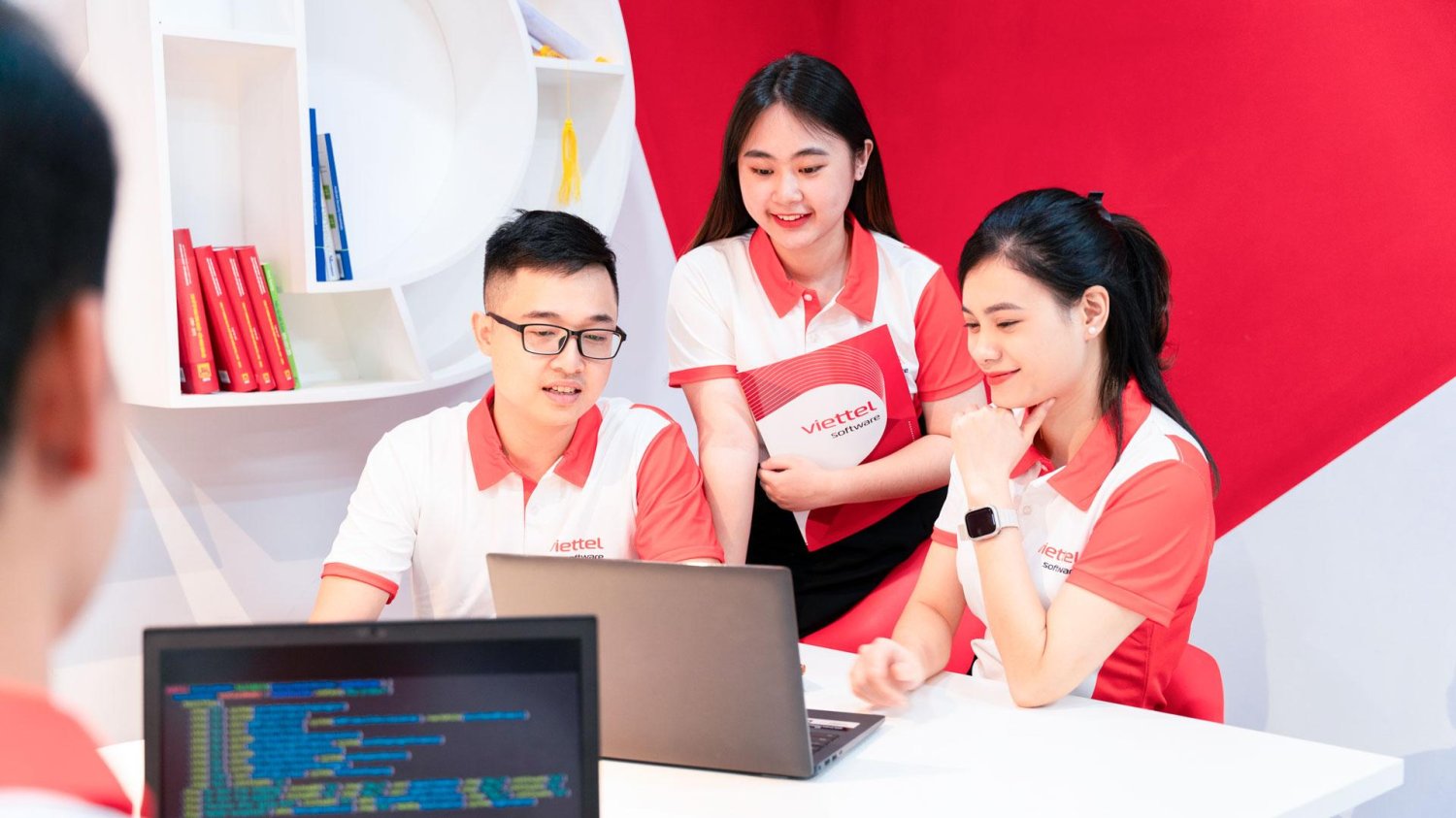 Talkshow Viettel Software: Lời giải cho bài toán phát triển phần mềm thời AI