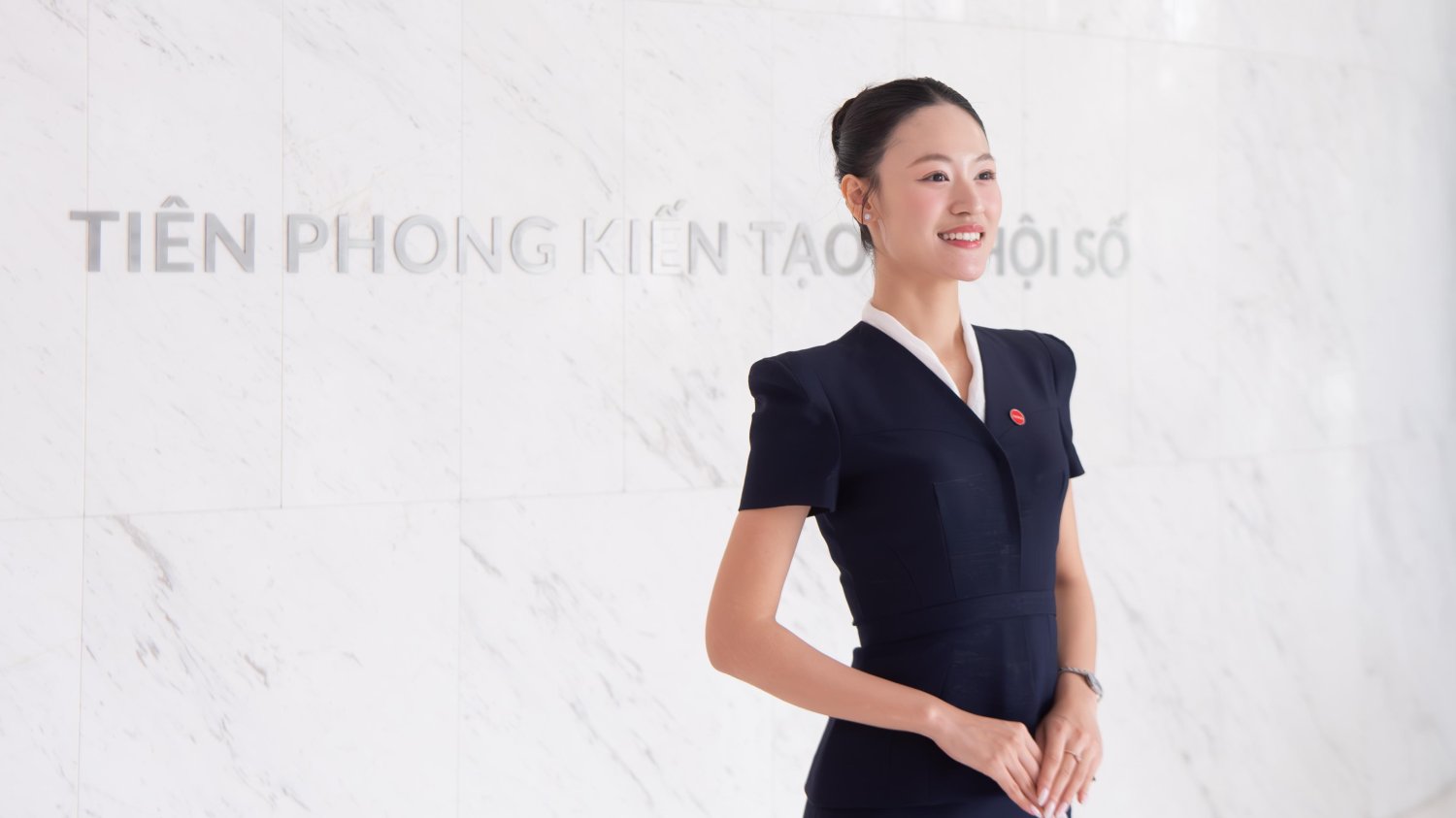 'Tôi là nhân viên đối ngoại của Viettel, chừng ấy thôi đã đủ rực rỡ rồi'