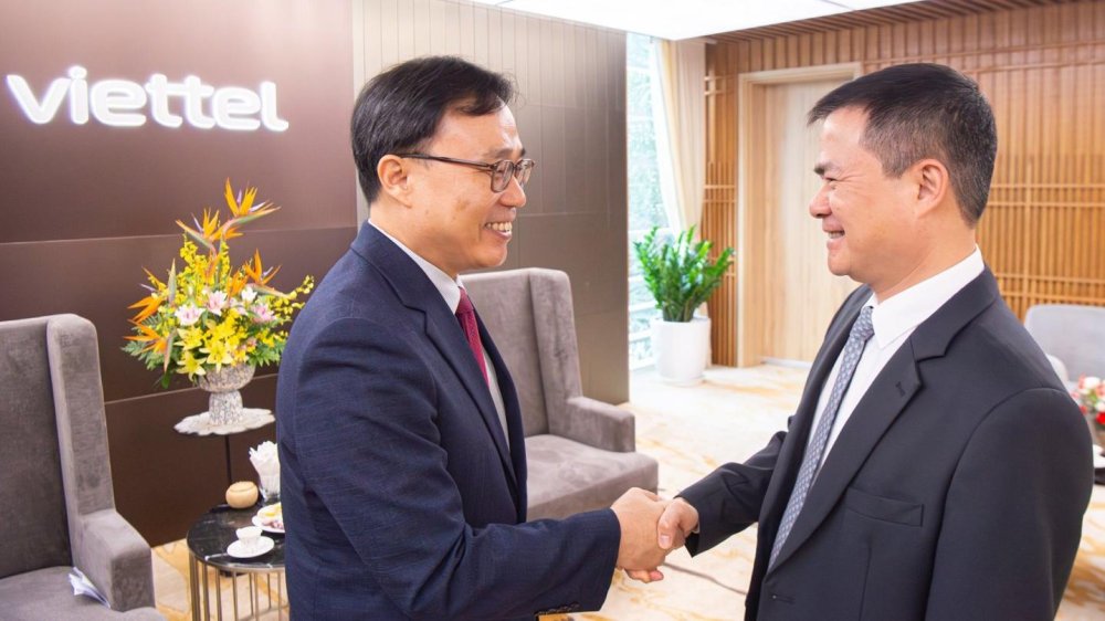 Đại sứ Hàn Quốc đề xuất mở rộng hợp tác công nghệ cao với Viettel