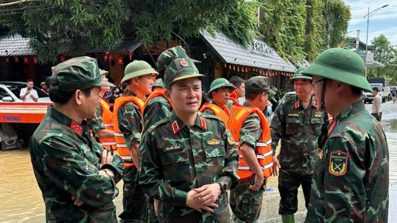 Chủ tịch Tập đoàn gửi thư động viên người Viettel nỗ lực ứng cứu với mưa lũ