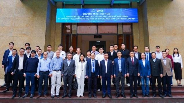 Viettel đẩy mạnh đào tạo nhân lực để sẵn sàng cho nhà máy chế tạo chip