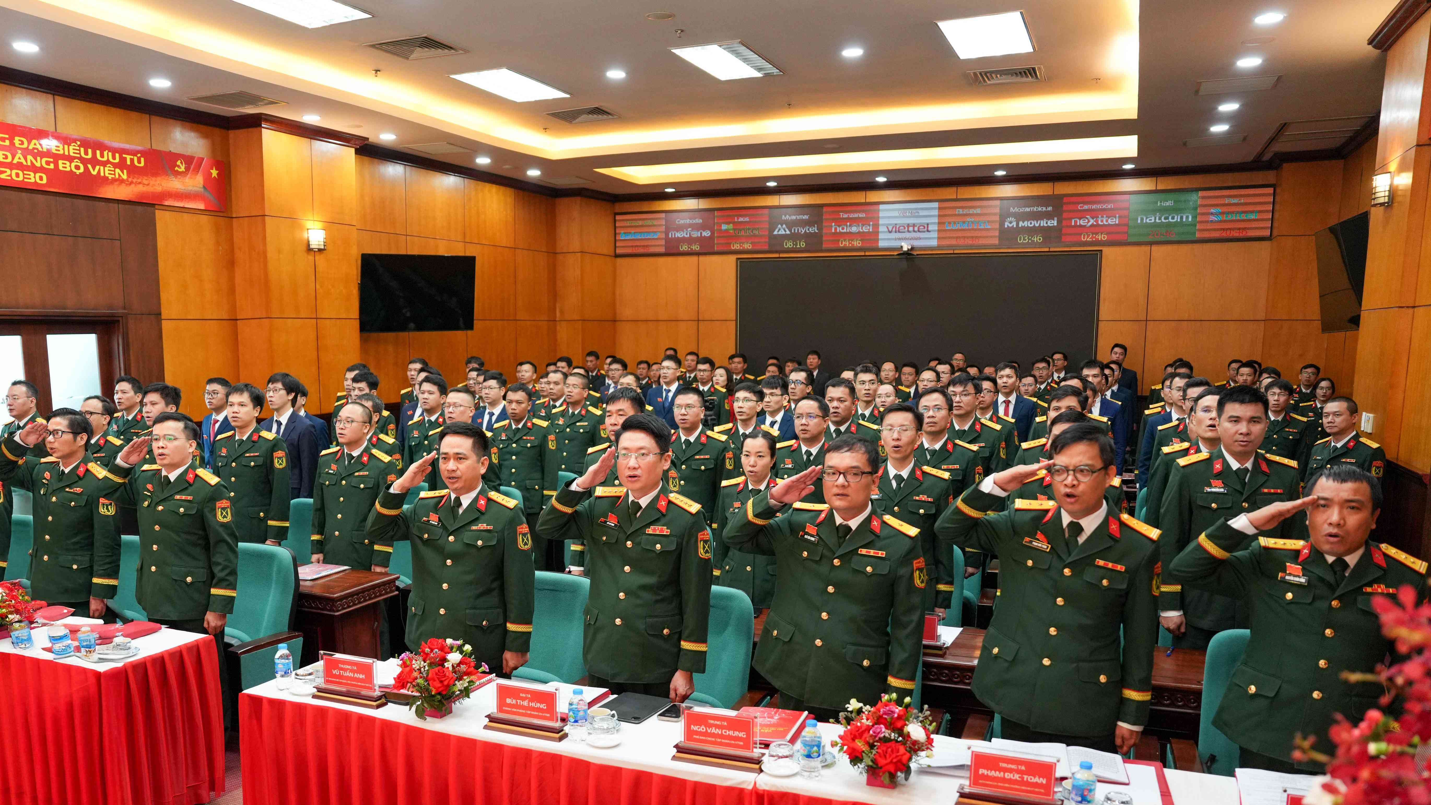 Vần thơ chào mừng Đại hội Đảng bộ Tập đoàn lần thứ XI