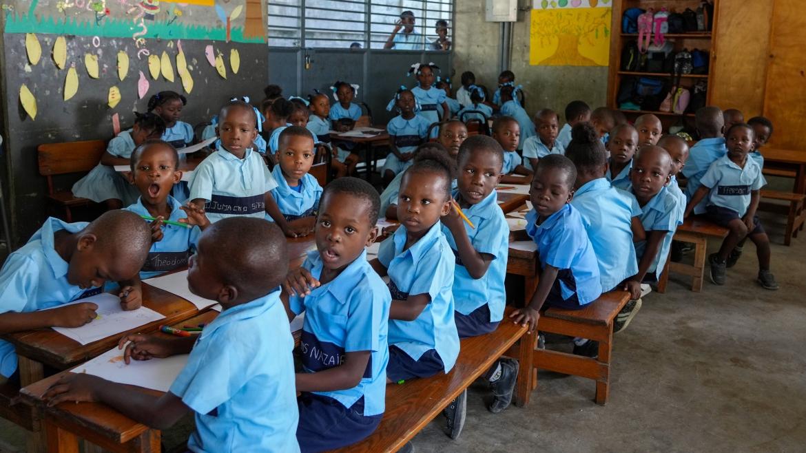 Natcom và hành trình mang đến ánh sáng