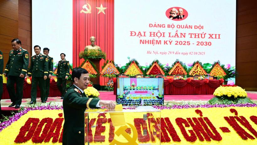 Chủ tịch Tào Đức Thắng được bầu dự Đại hội XIV của Đảng