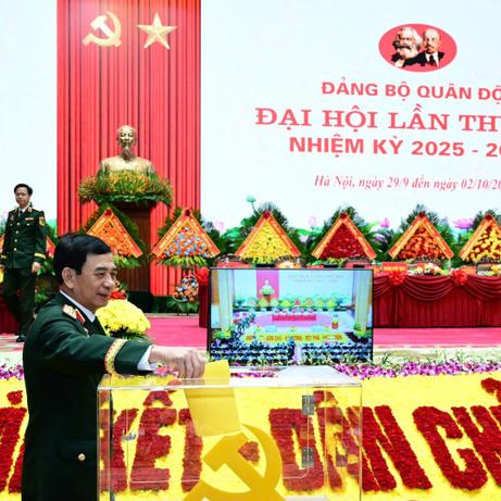 Chủ tịch Tào Đức Thắng được bầu dự Đại hội XIV của Đảng
