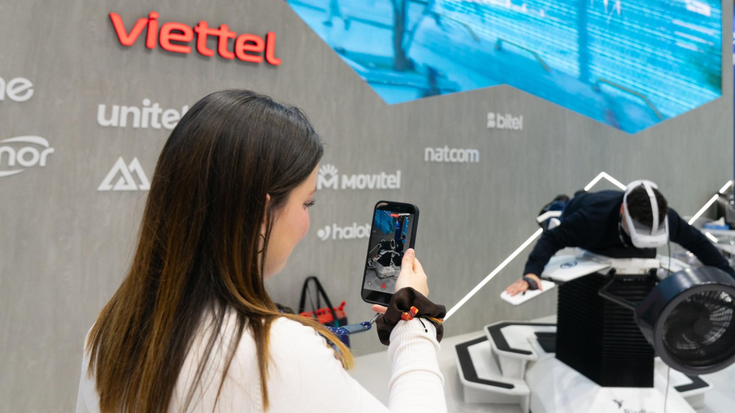 Cơ hội nhận quà từ Tây Ban Nha khi người Viettel tham gia minigame về MWC 2026