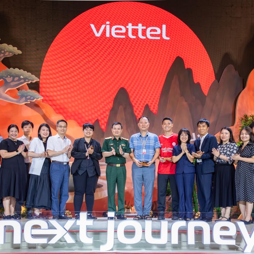 Những câu hỏi nào được Chủ tịch Tập đoàn lựa chọn trao thưởng tại Next Journey?