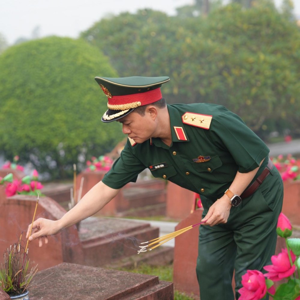 Viettel đồng hành tu bổ, cải tạo Nghĩa trang Liệt sĩ Dốc Lim, tỉnh Thái Nguyên