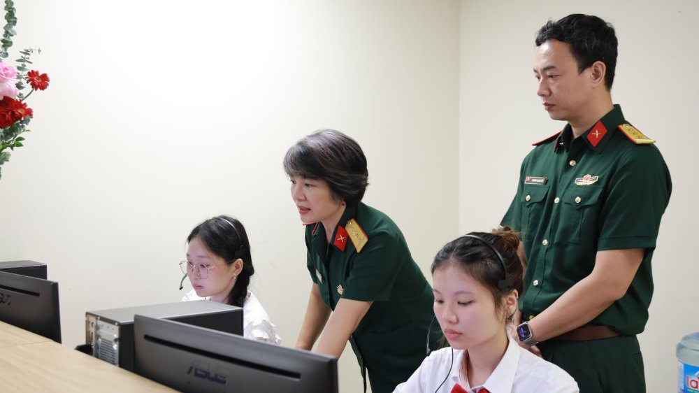 Khai trương tổng đài tiếp nhận thông tin về liệt sĩ, mộ liệt sĩ