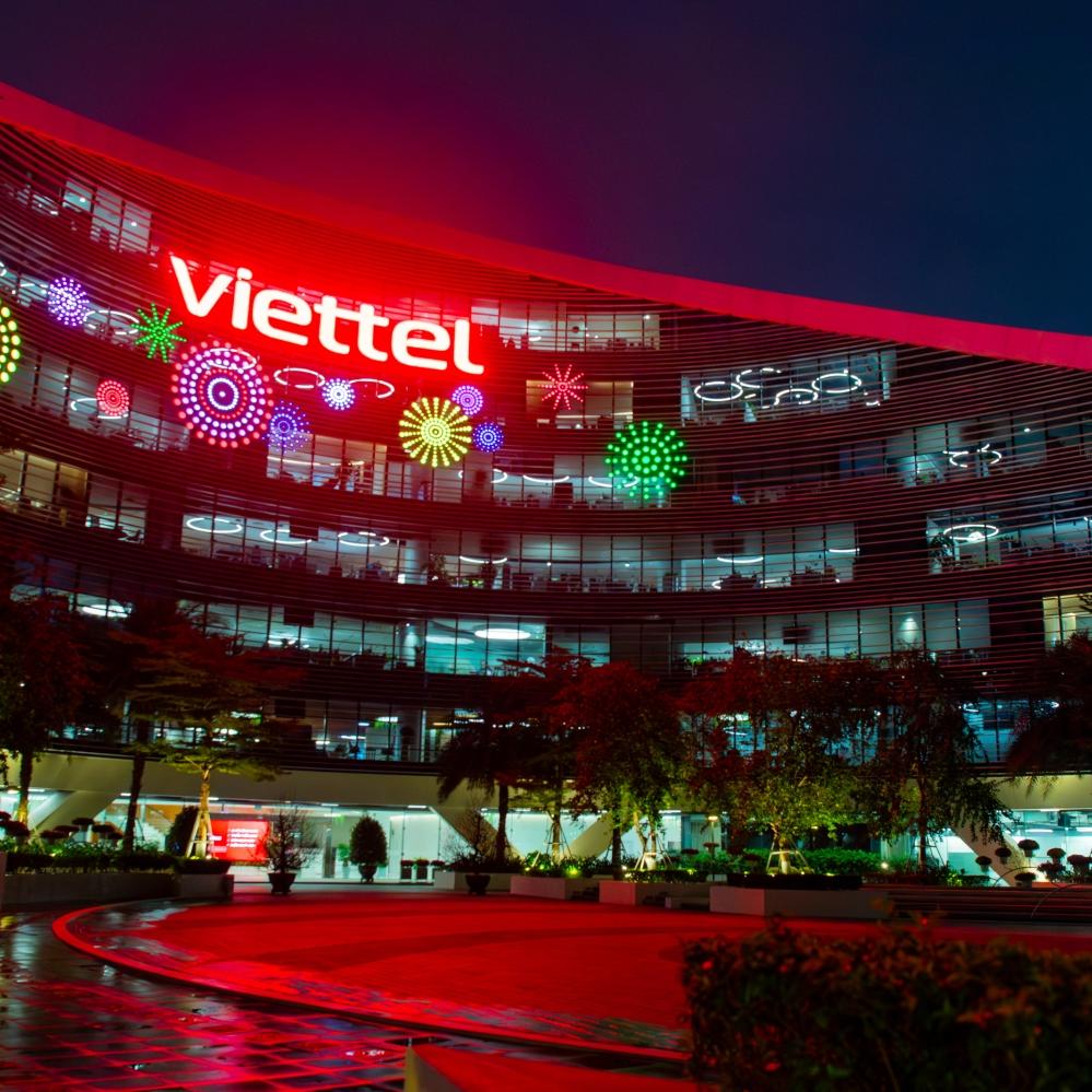 Chủ tịch Tập đoàn quán triệt '4 an' với người Viettel dịp Tết Bính Ngọ