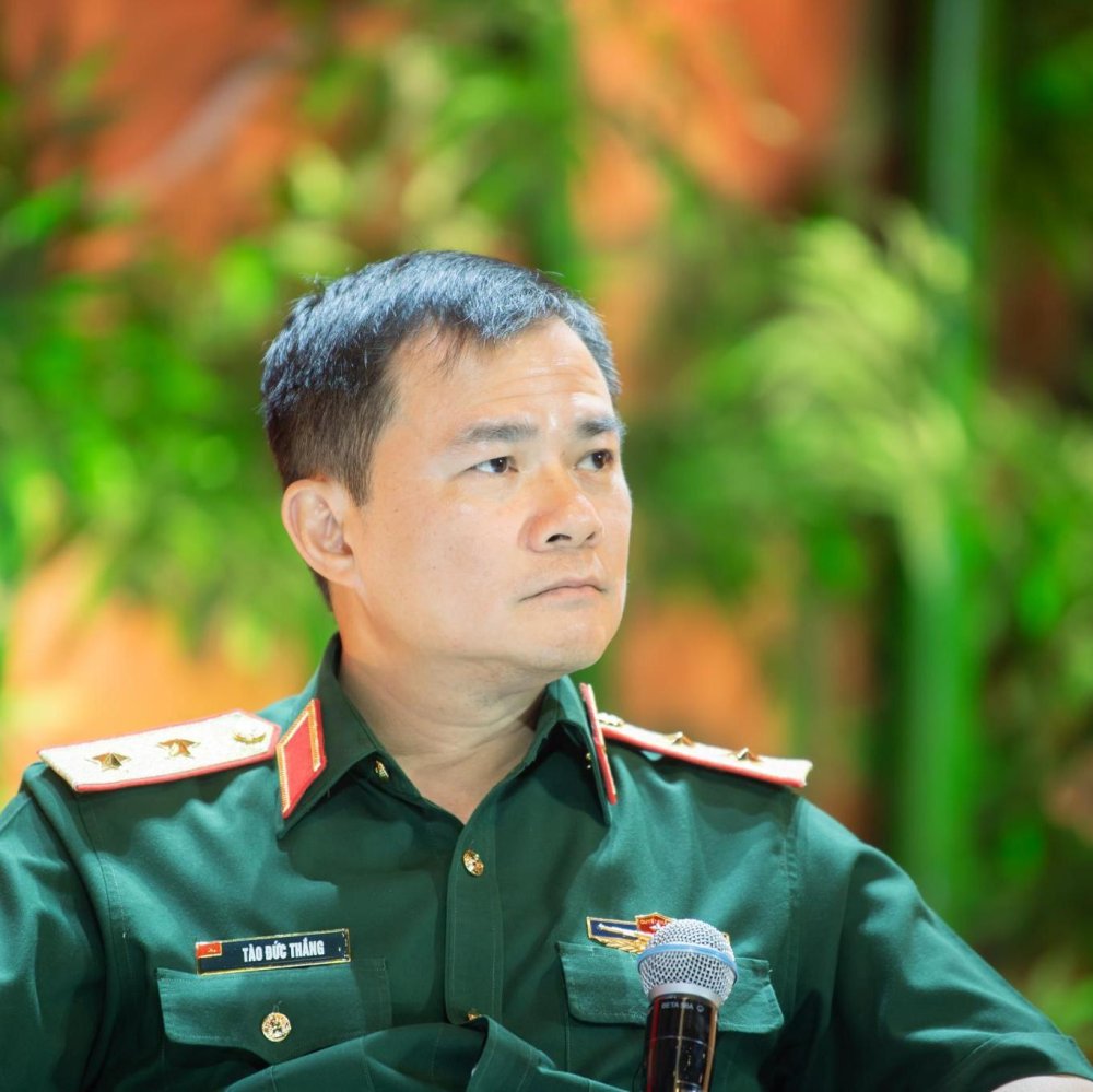 Mỗi cán bộ cần thường xuyên điều chỉnh để đáp ứng thực tiễn