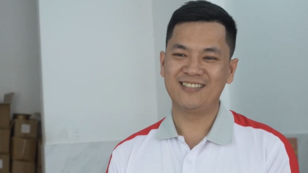 Hành trình từ thất nghiệp đến trưởng bưu cục của ngôi sao Viettel