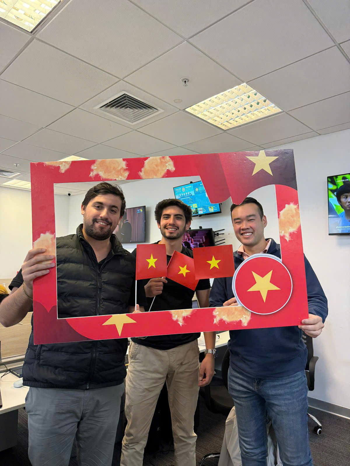 b099deb5-ff03-4c8a-88eb-f19e22c4159a