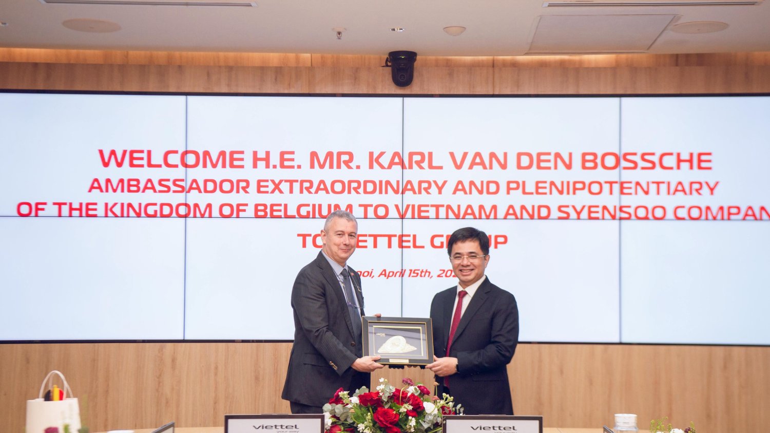 Thêm một doanh nghiệp Bỉ đặt vấn đề hợp tác công nghệ với Viettel