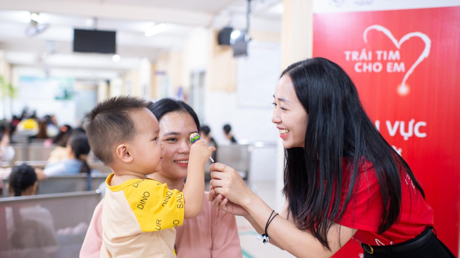 Người Viettel sống trách nhiệm, lan tỏa những giá trị tốt đẹp với cộng đồng