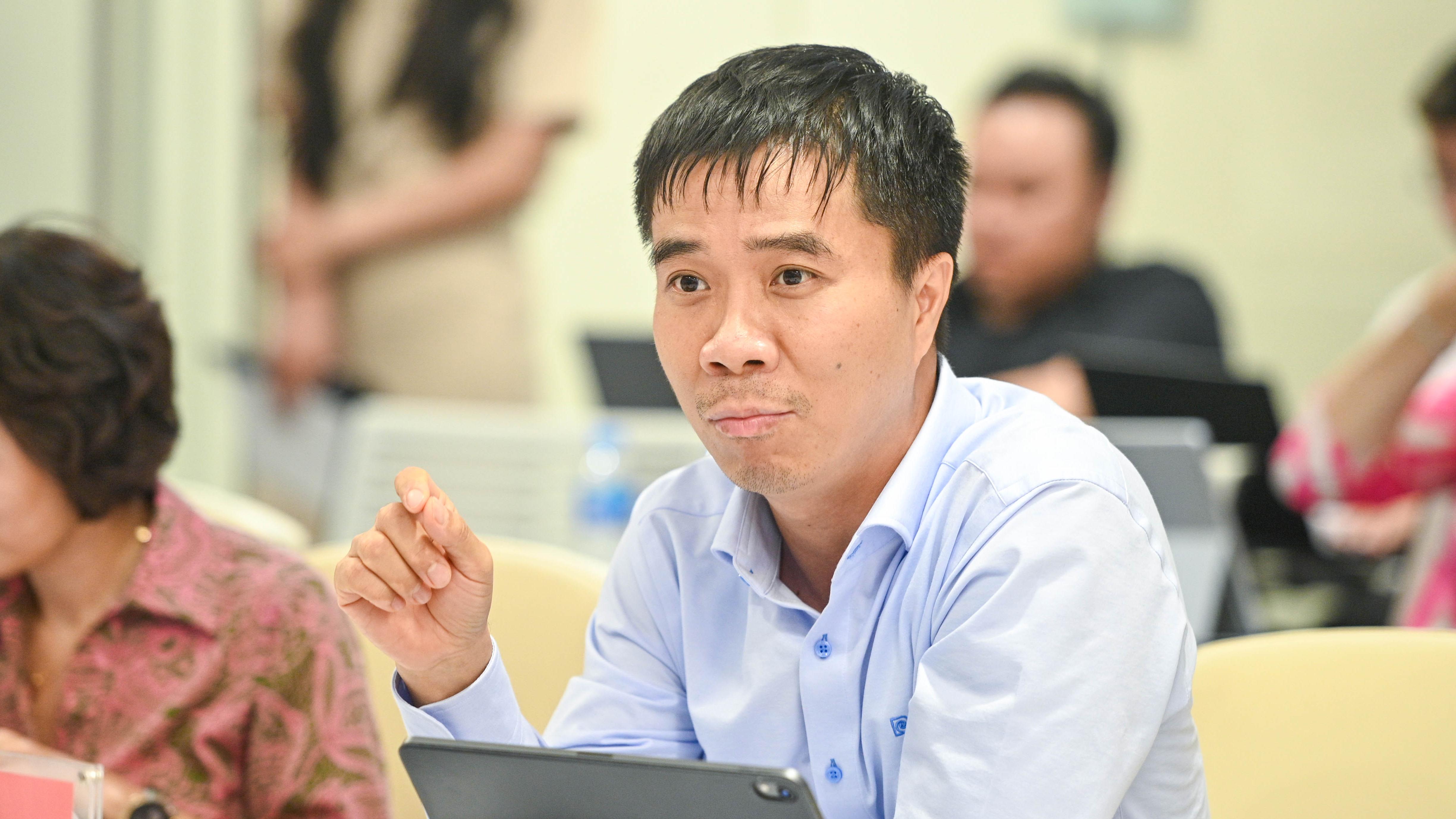 Lãnh đạo Viettel cùng bàn về đổi mới, sáng tạo trong điều kiện giới hạn
