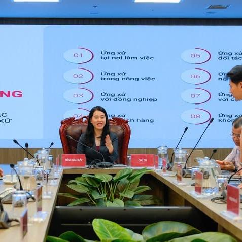 100% lãnh đạo đơn vị đã tổ chức đào tạo Bộ Quy tắc Văn hóa ứng xử Viettel