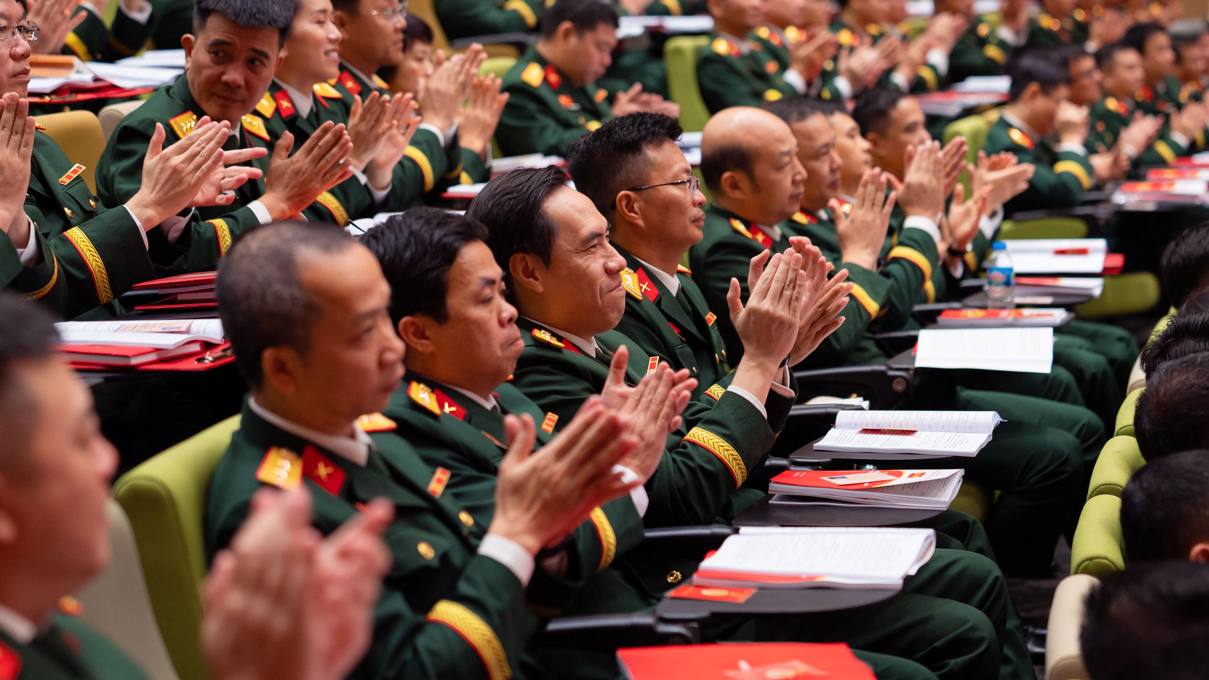 Viettel đóng góp nhiều ý kiến thảo luận văn kiện của Quân ủy Trung ương