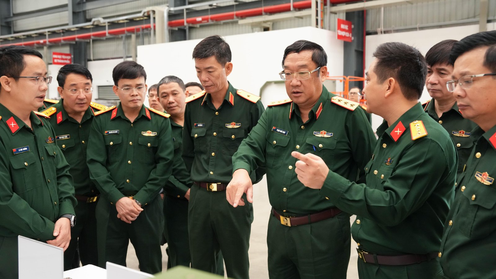 Thượng tướng Phạm Hoài Nam biểu dương thành tích xuất sắc của Viettel