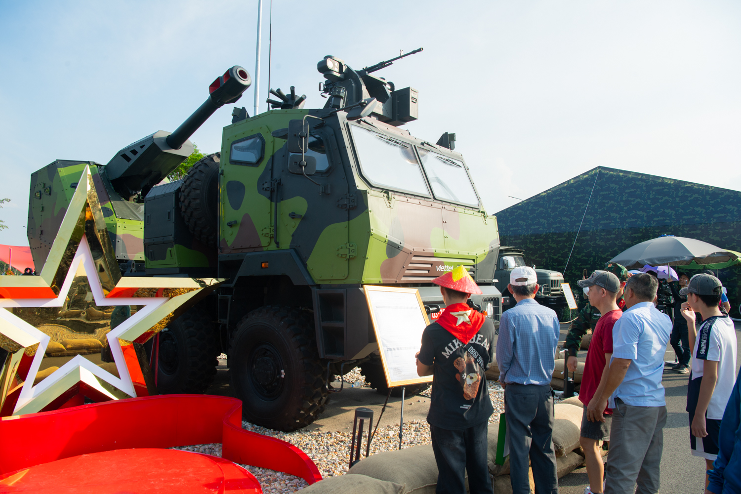 20250828 Trien lam A80-24