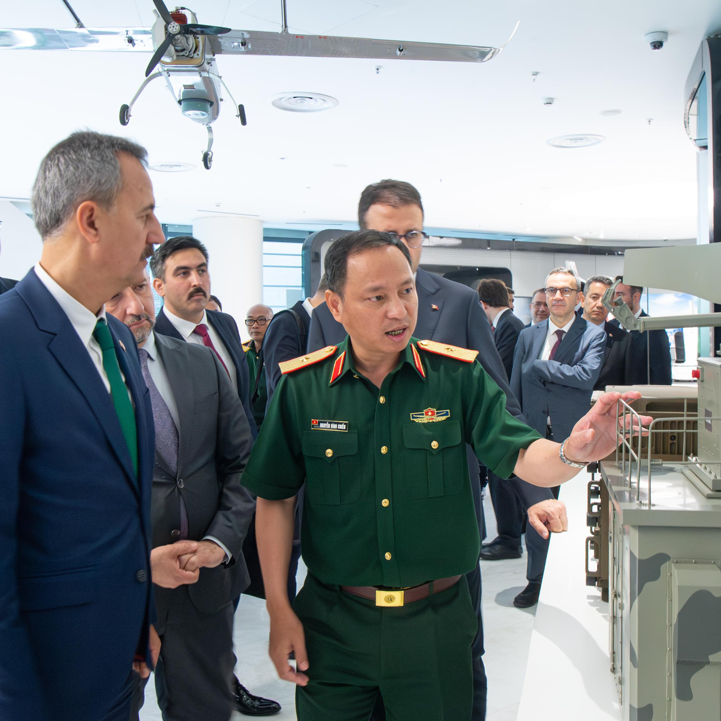 Cơ quan quốc phòng Thổ Nhĩ Kỳ muốn hợp tác ‘không giới hạn’ với Viettel