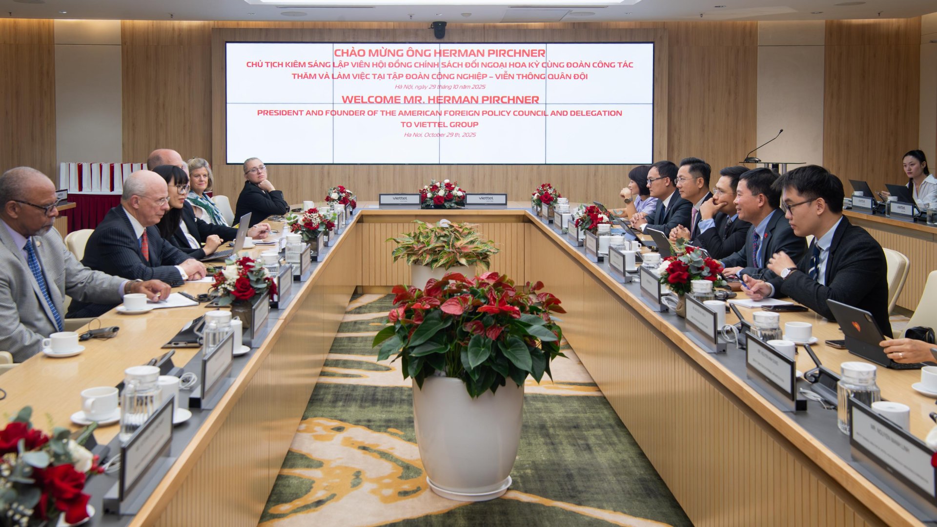 Viettel làm việc với Hội đồng Chính sách Đối ngoại Hoa Kỳ về hợp tác công nghệ