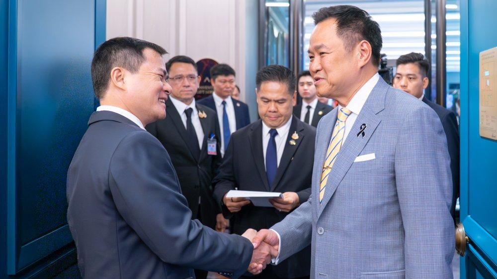 Thủ tướng Thái Lan: 'Doanh nghiệp như Viettel luôn được chào đón'