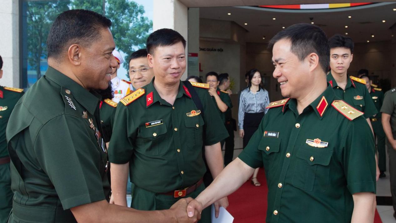 Philippines mong muốn học hỏi mô hình phát triển công nghệ của Viettel
