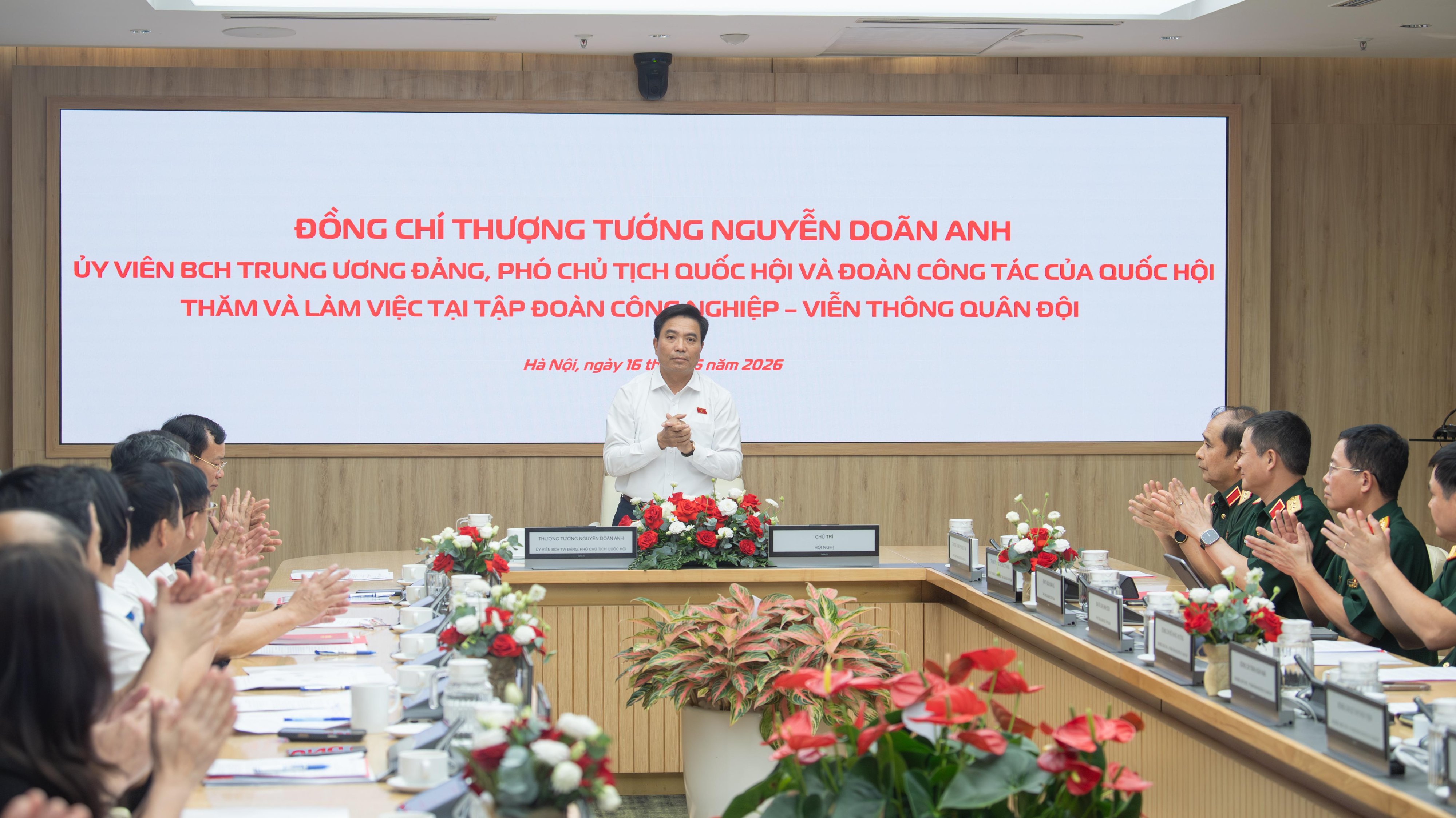 ‘Viettel là một kỳ tích, một tập đoàn kinh tế nhà nước hàng đầu’